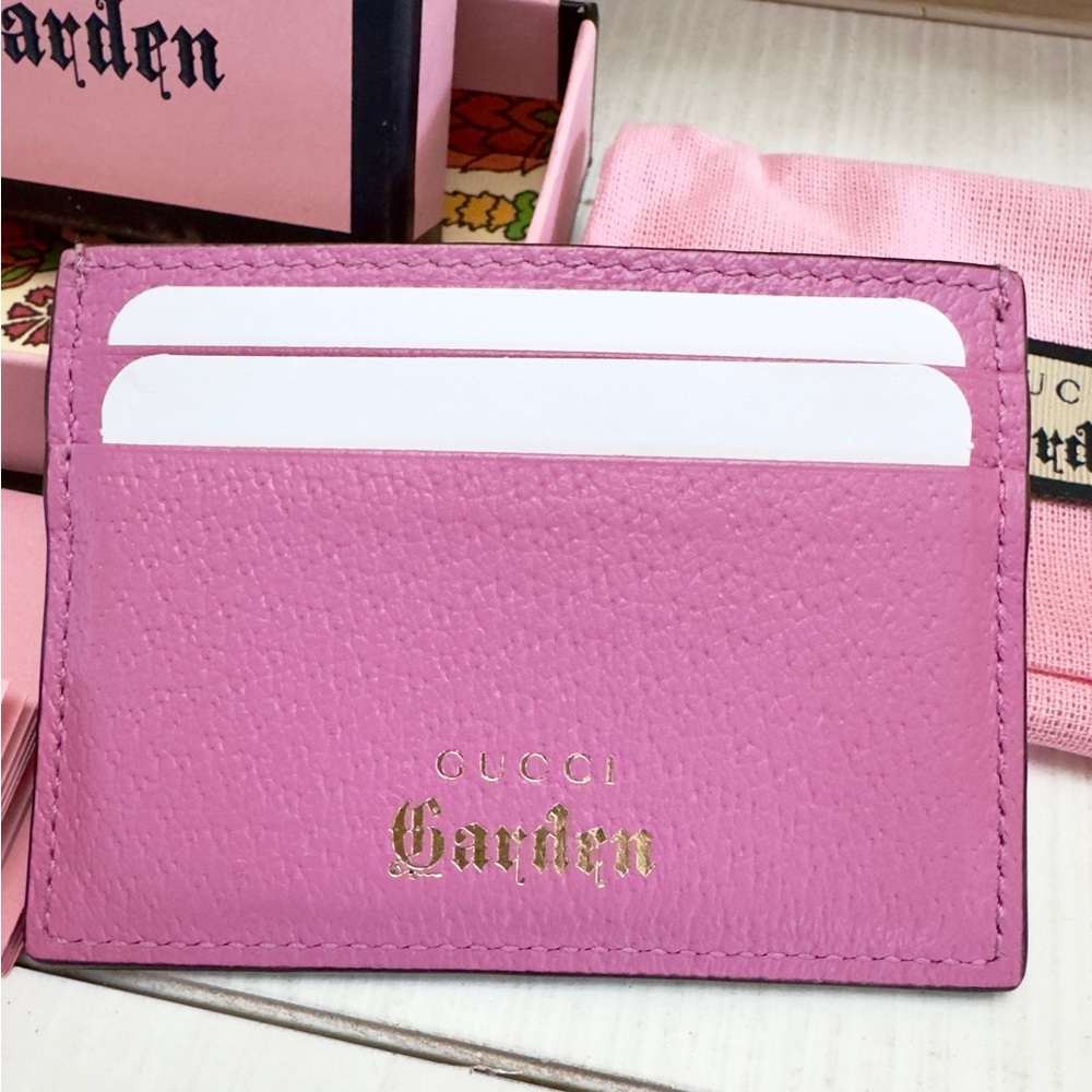RELISTED IN CLOSET Pink Gucci Garden Card Holder Wallet - Picture 4 of 4